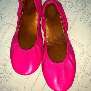 Tieks Fuchsia size 9